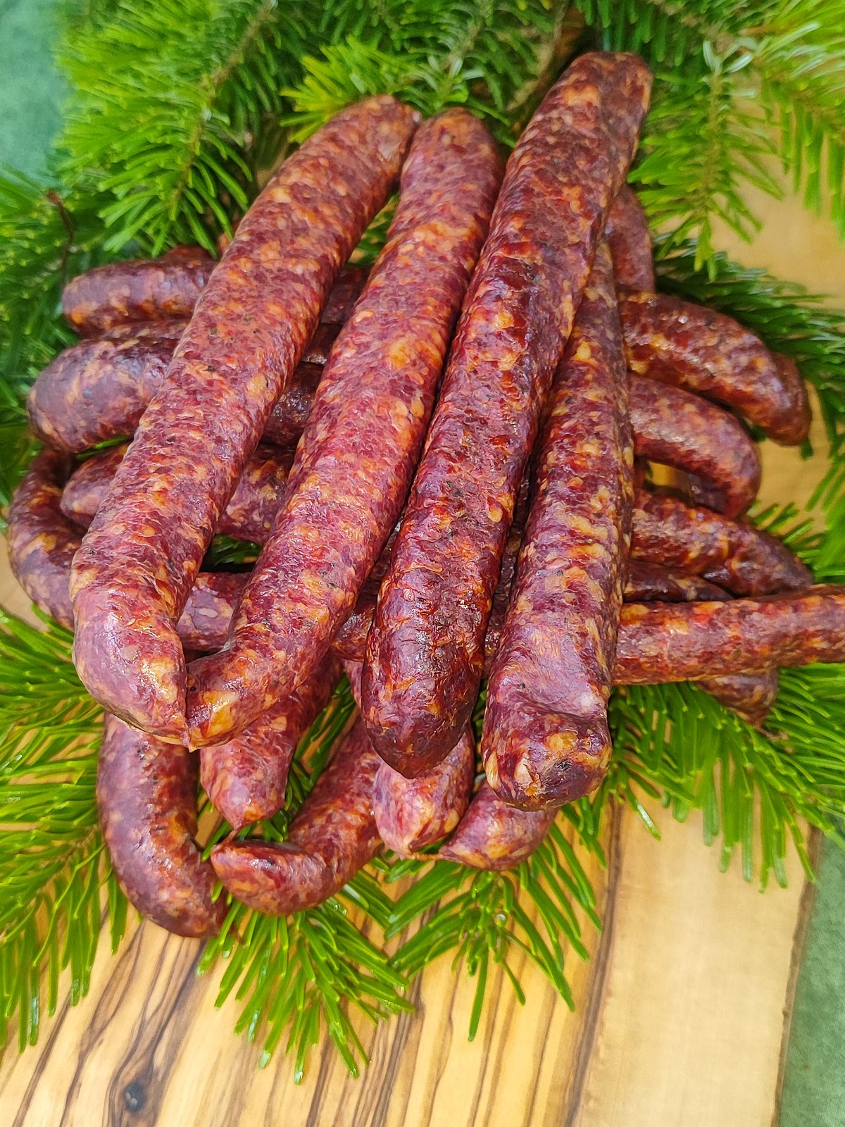 Wildpfefferbeißer dünn und pfeffrig — der Snack für unterwegs